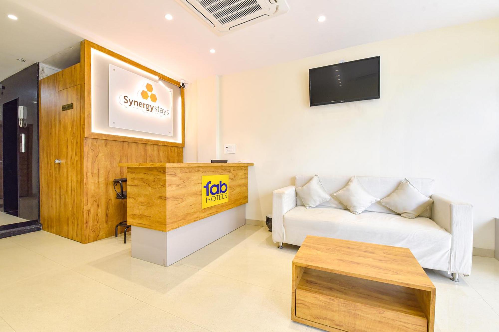 Fabhotel Synergy Stays Indore Exterior foto